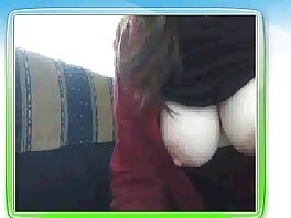 როდესაც ქმარი შორს არის, ცოლი ითამაშებს